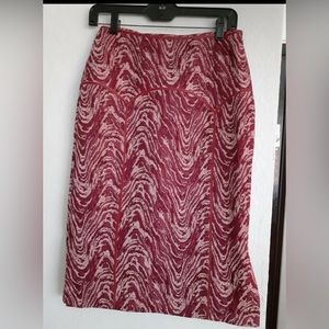 Fifi Collection women’s skirt. Size: small petite. Color: burgundy.
